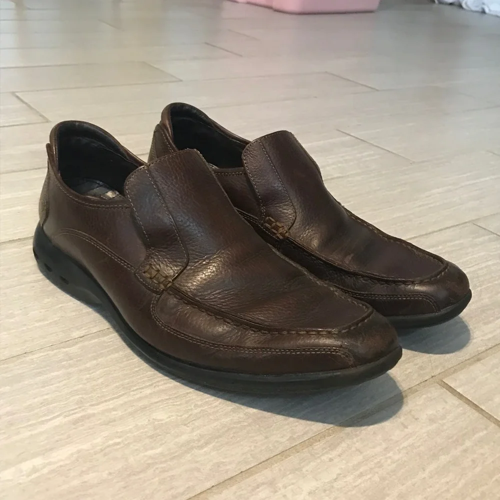 Cole Haan Pebbled Leather Slip‎ On Loafer Men Size 9 Round Toe C04907